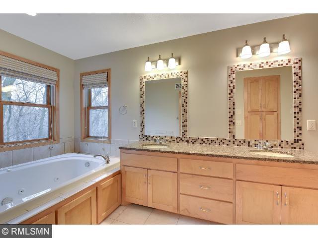 6025 Chaska Road Excelsior, MN 55331 - Photo 10 of 18