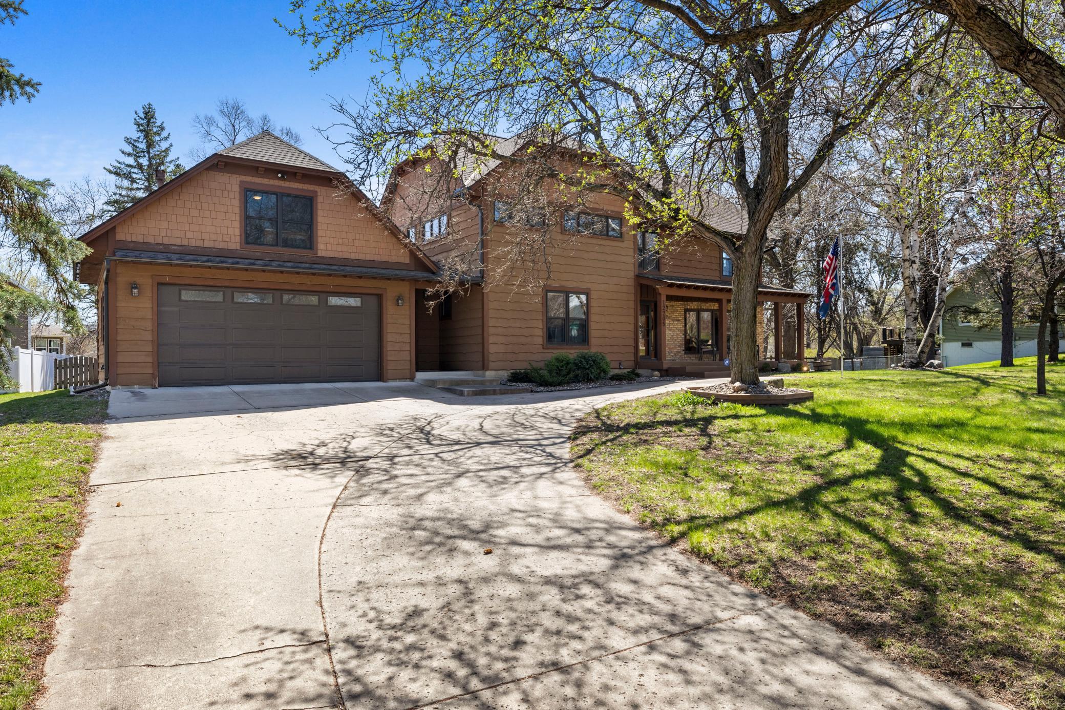 12205 Sunnybrook Road Eden Prairie, MN 55347 - Photo 2 of 46 Gallery Image 2
