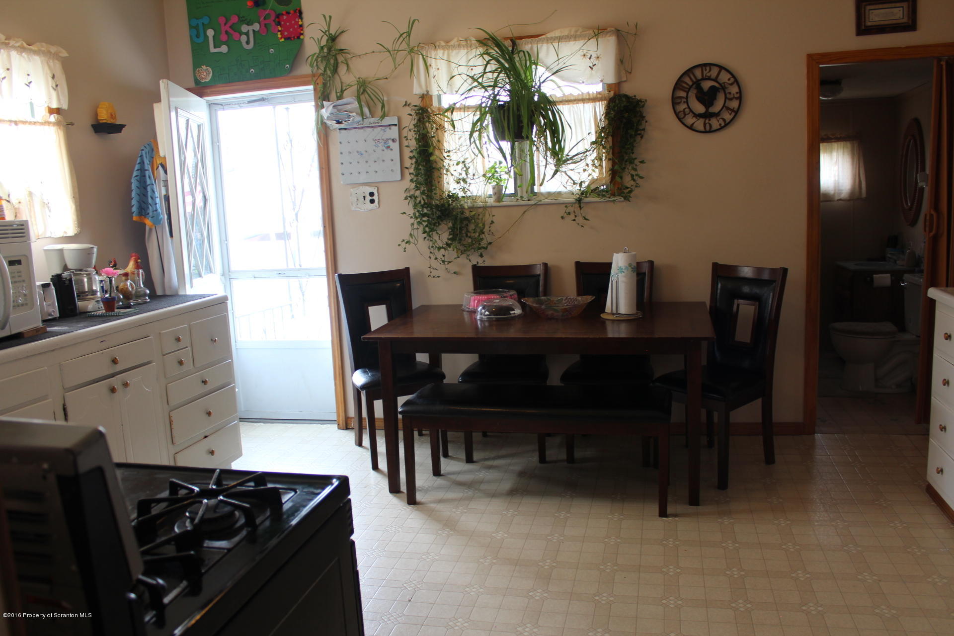 1137 Rundle Street Scranton, PA 18504 - Photo 4 of 23 Gallery Image 4