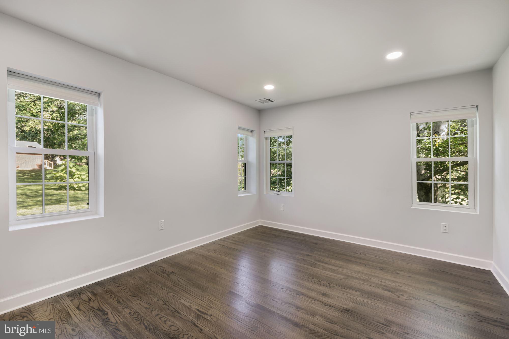 1114 Ednor Road Silver Spring, MD 20905 - Photo 31 of 57