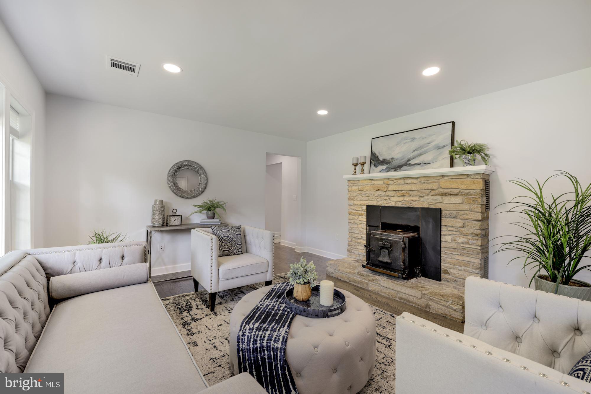 1114 Ednor Road Silver Spring, MD 20905 - Photo 5 of 57
