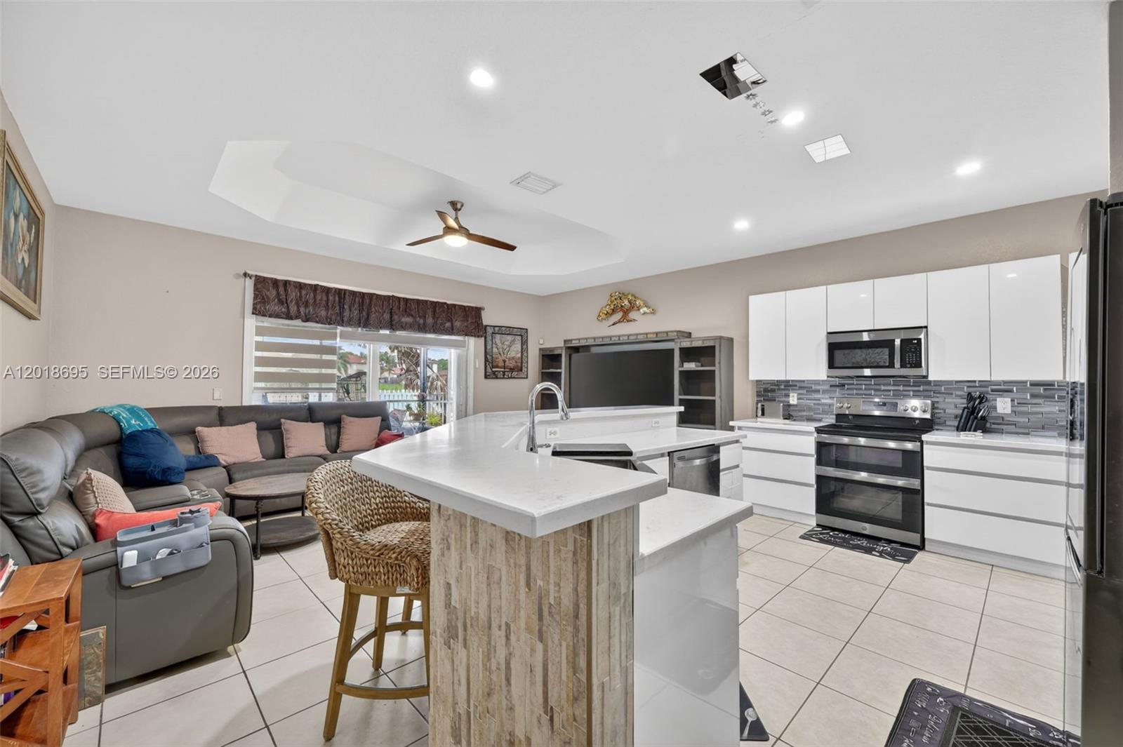 3985 Northeast 15th Street Homestead, FL 33033 - Photo 14 of 57
