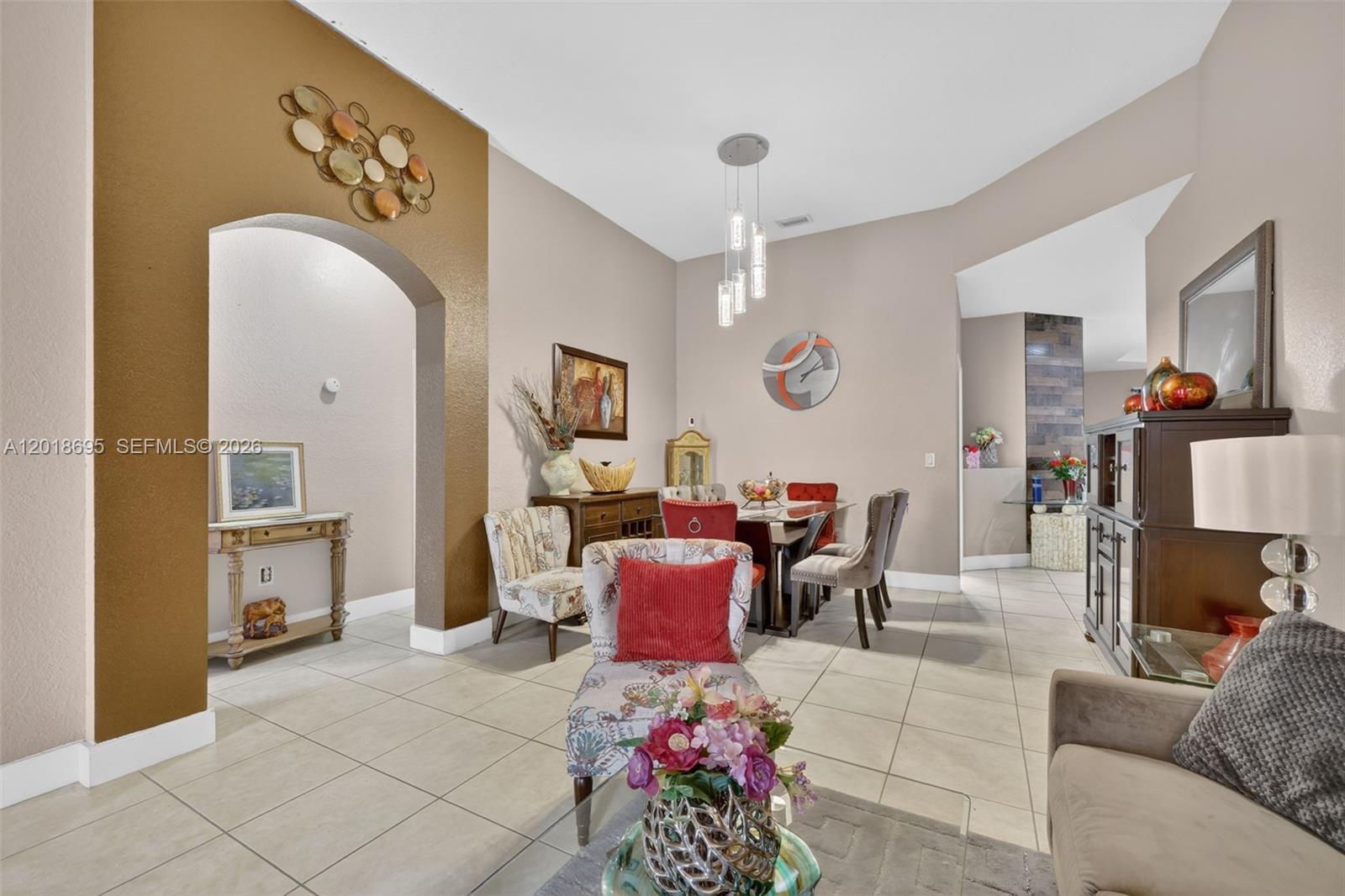 3985 Northeast 15th Street Homestead, FL 33033 - Photo 9 of 57