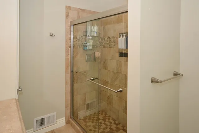 $420,000 | 54060 Ridgeview Circle, Paw Paw, MI 49079