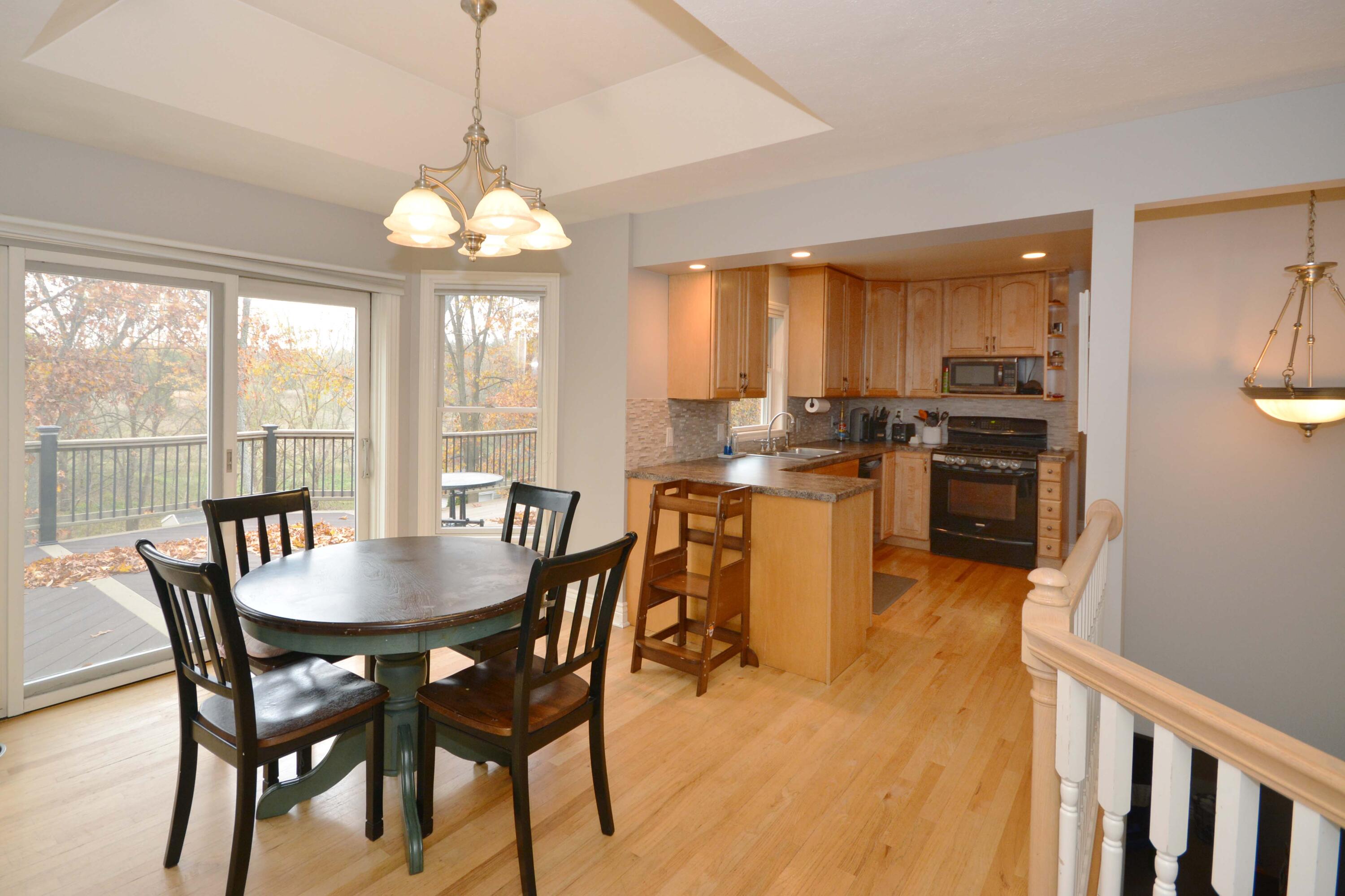 54060 Ridgeview Circle Paw Paw, MI 49079 - Photo 6 of 41 54060Ridgeview_08