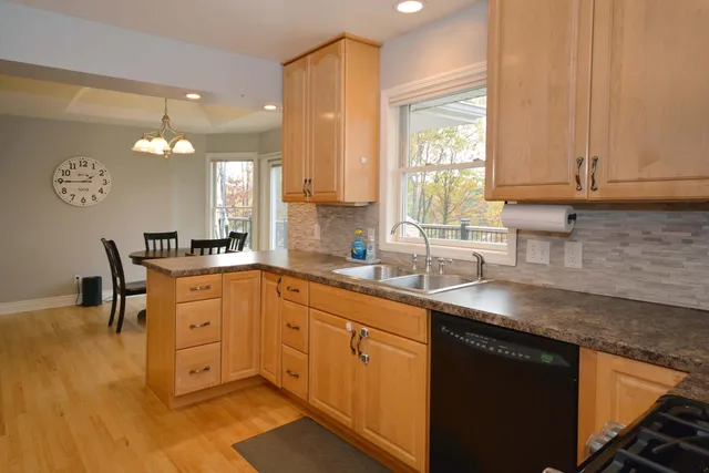 $420,000 | 54060 Ridgeview Circle, Paw Paw, MI 49079