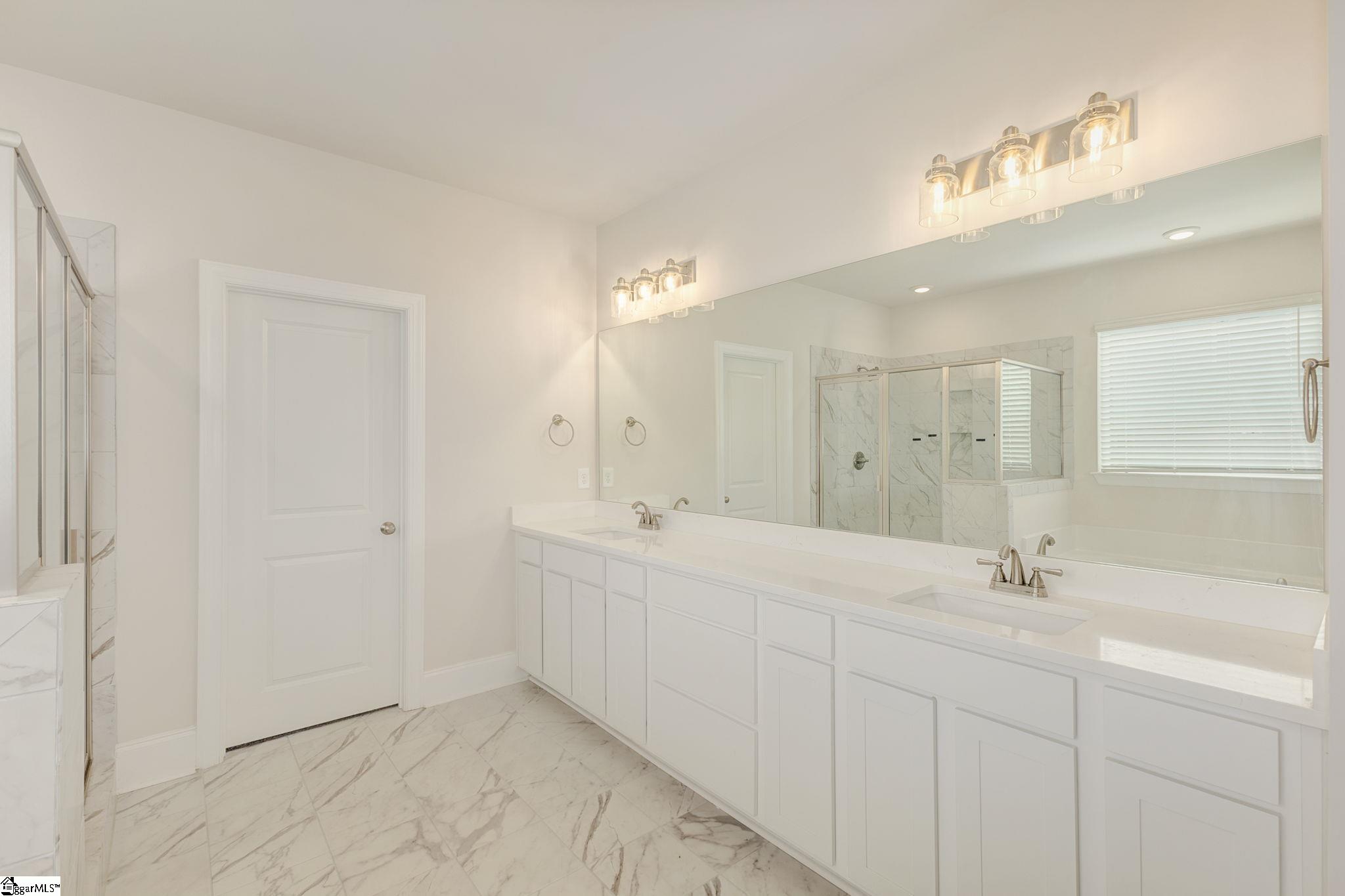 510 Willowbrook Road Easley, SC 29642 - Photo 14 of 32 Gallery Image 14