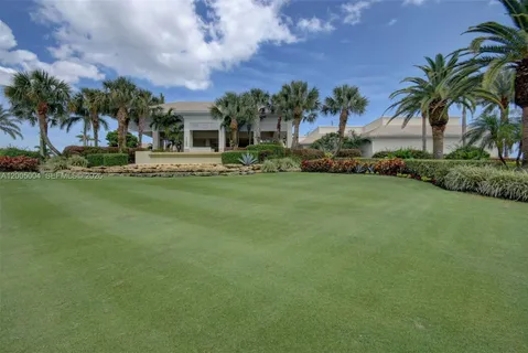 $400,000 | 11538 Briarwood Circle, Unit 4, Boynton Beach, FL 33437
