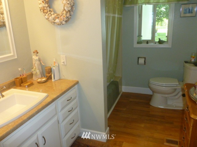 10148 Collins Road Sedro-Woolley, WA 98284 - Photo 17 of 24 Gallery Image 17