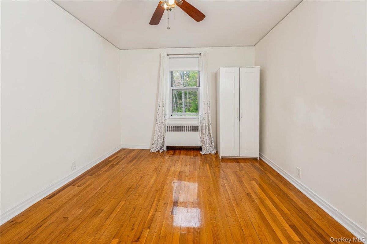 821 Bronx River Road, Unit 4D Bronxville, NY 10708 - Photo 14 of 19