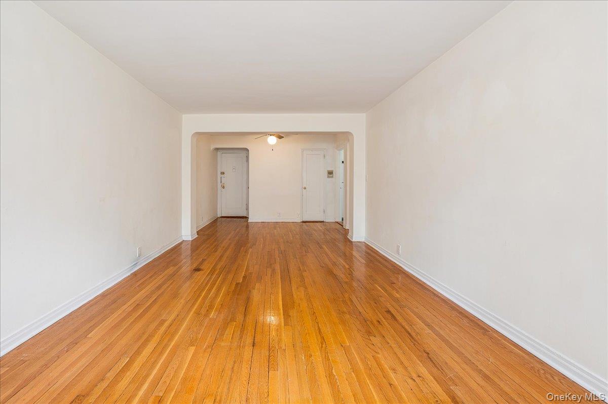 821 Bronx River Road, Unit 4D Bronxville, NY 10708 - Photo 5 of 19