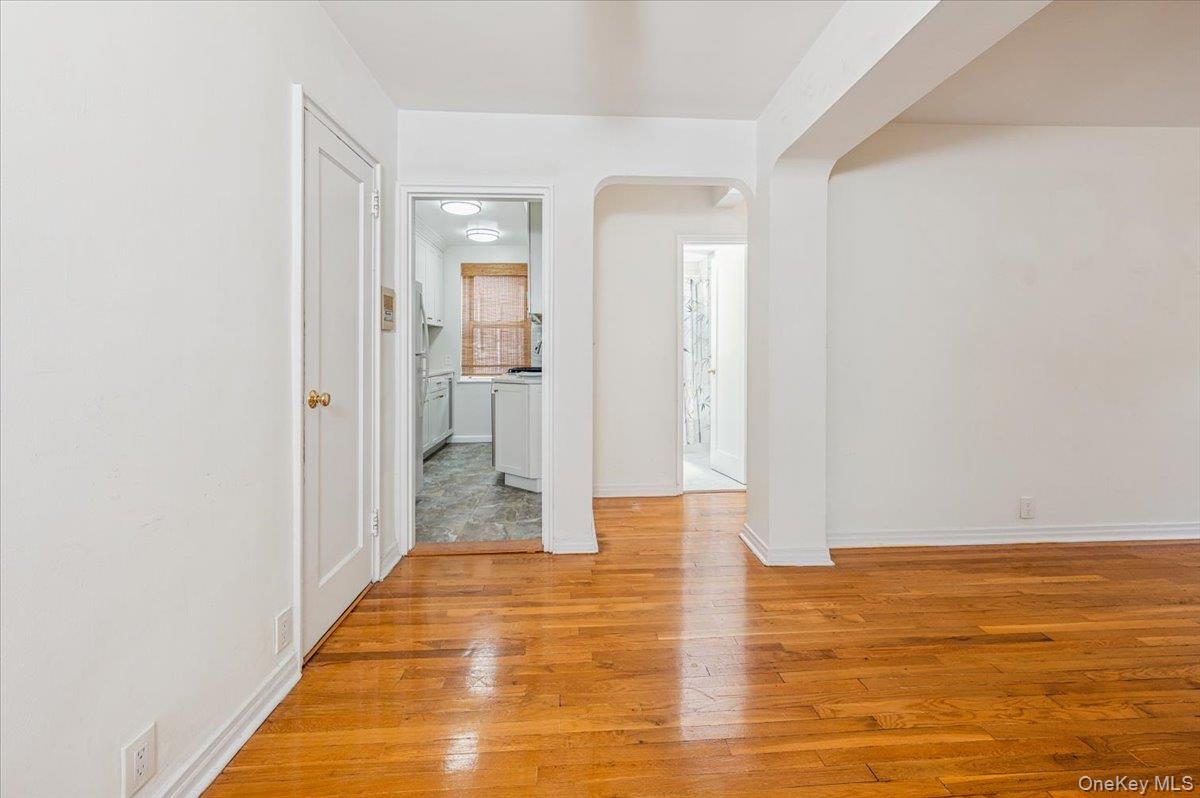 821 Bronx River Road, Unit 4D Bronxville, NY 10708 - Photo 10 of 19