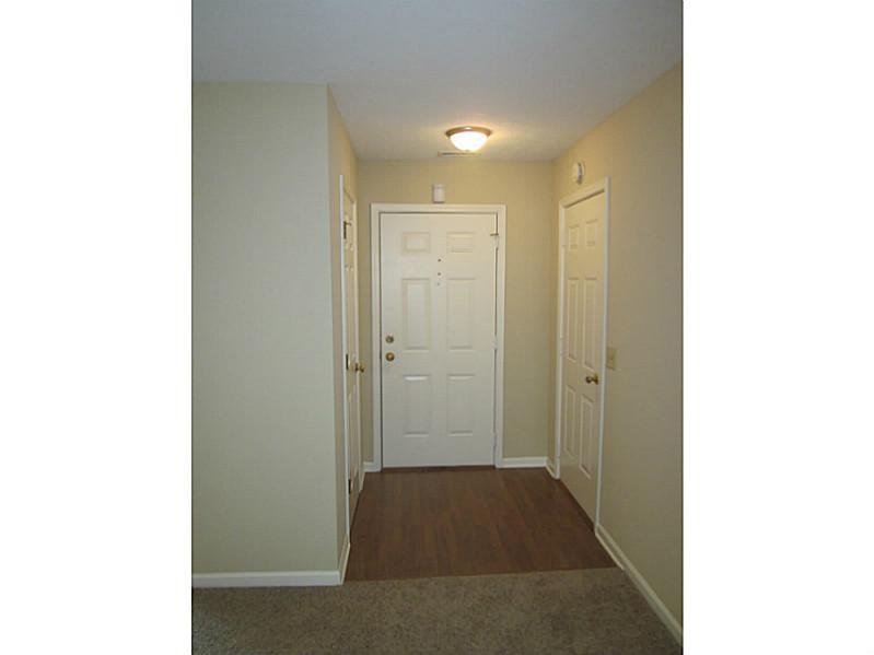 2528 Copper Tree Way Carmel, IN 46033 - Photo 3 of 18