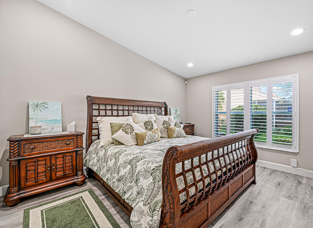 8425 Logia Circle Boynton Beach, FL 33472 - Photo 20 of 52 owners suite is a nice size