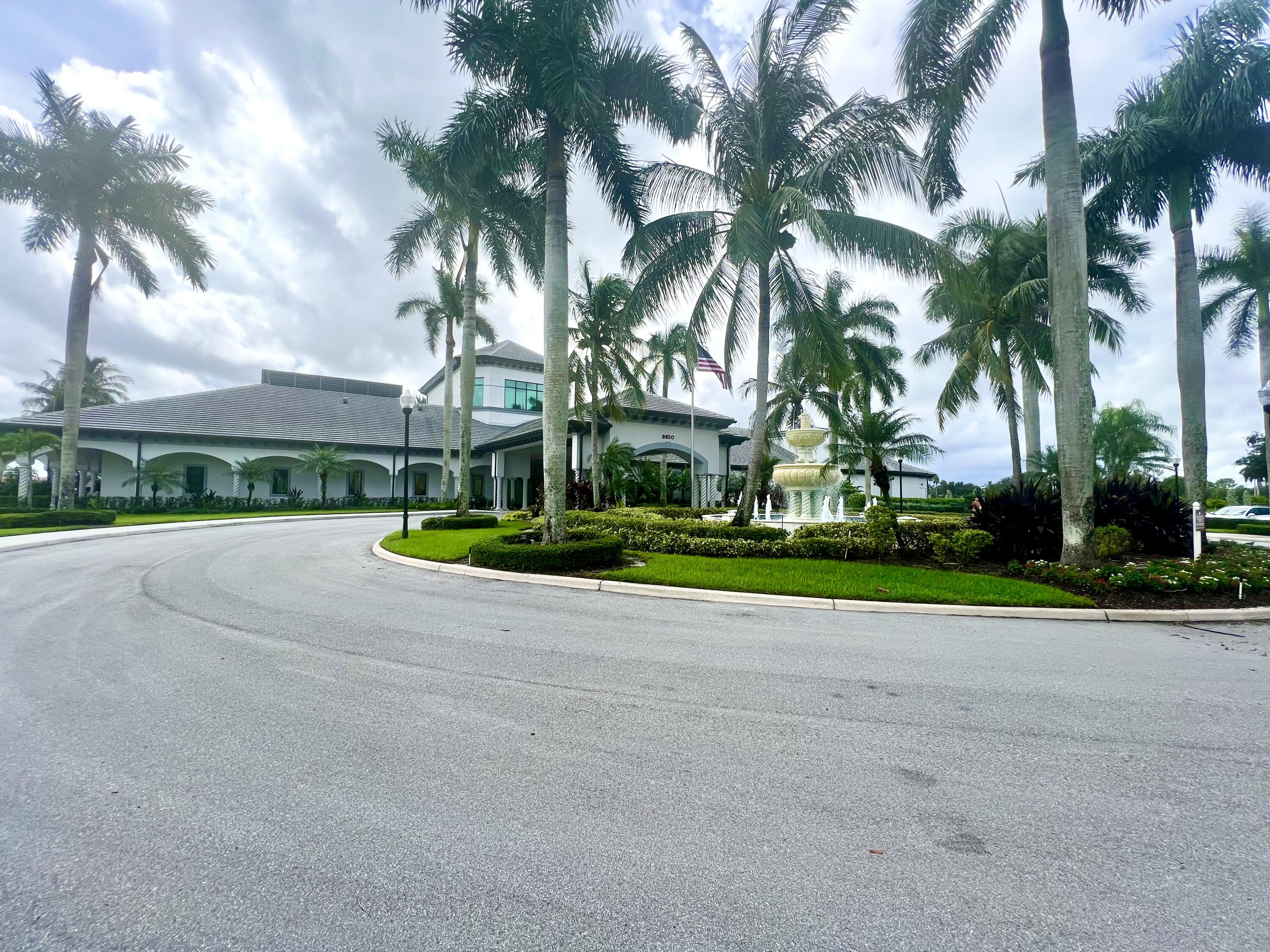 8425 Logia Circle Boynton Beach, FL 33472 - Photo 33 of 52 Gorgeous fully renovated clubhouse !