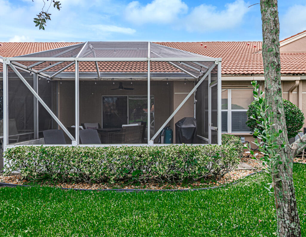 8425 Logia Circle Boynton Beach, FL 33472 - Photo 8 of 52 expanded patio, screenedc!