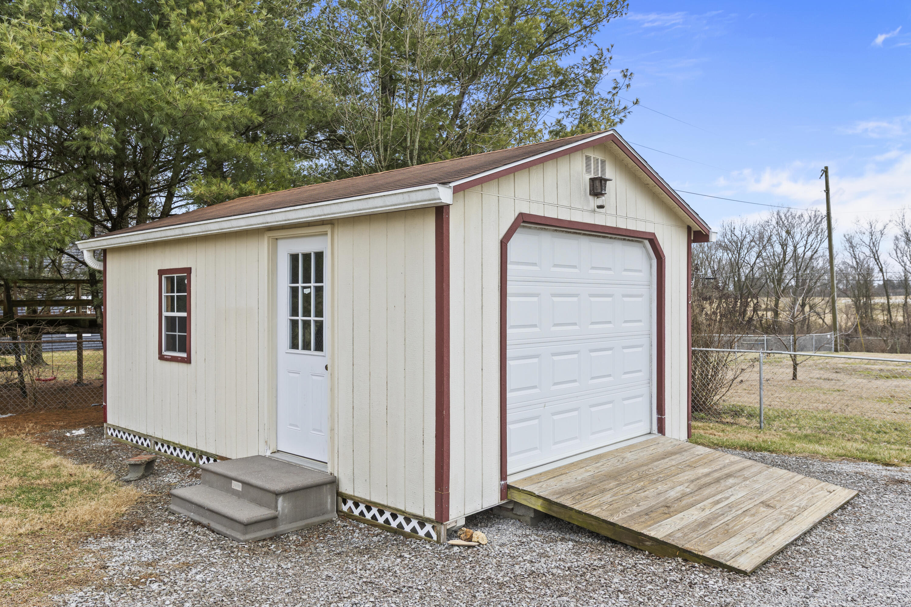 209 Oregon Road Salvisa, KY 40372 - Photo 48 of 52 I82A2490