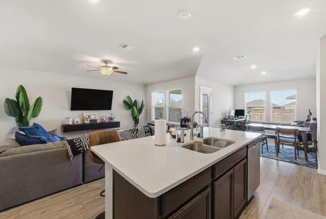 $2,200 | 17800 Fairbridge Lane, Manor, TX 78653