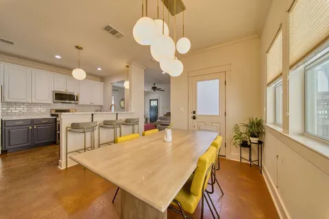 $915,000 | 4113 Camacho Street, Austin, TX 78723