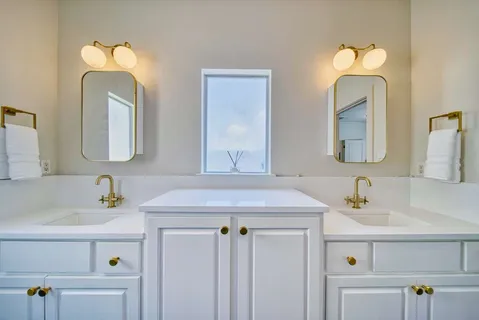 $915,000 | 4113 Camacho Street, Austin, TX 78723