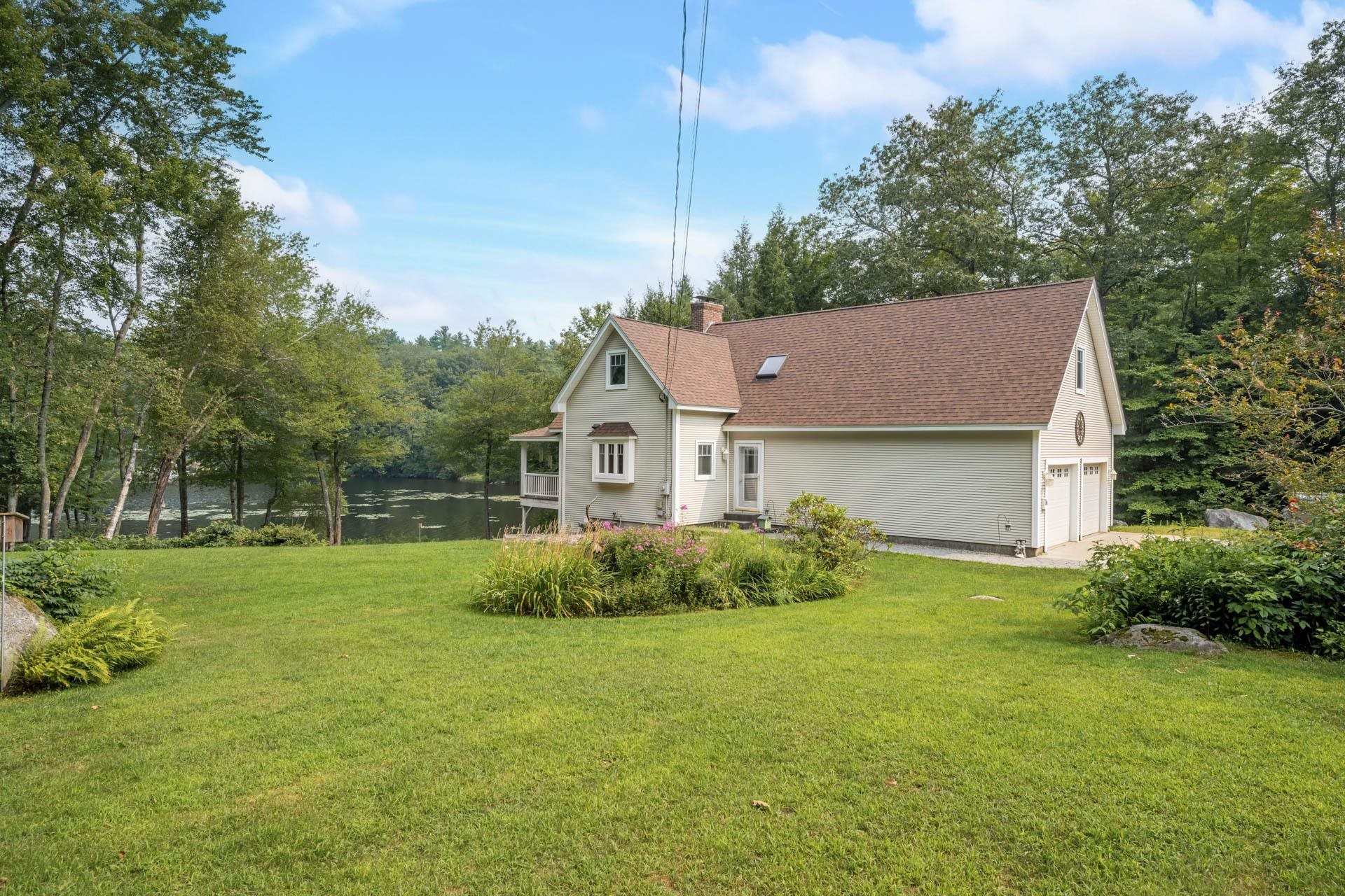 495 Chesham Road Harrisville, NH 03450 - Photo 6 of 42