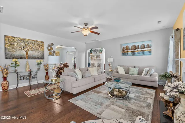 $650,000 | 609 Thornbrooke Drive, Hope Mills, NC 28348