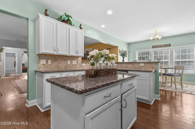 $650,000 | 609 Thornbrooke Drive, Hope Mills, NC 28348