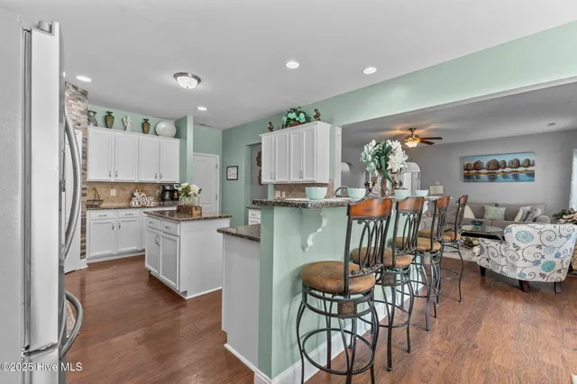 $650,000 | 609 Thornbrooke Drive, Hope Mills, NC 28348