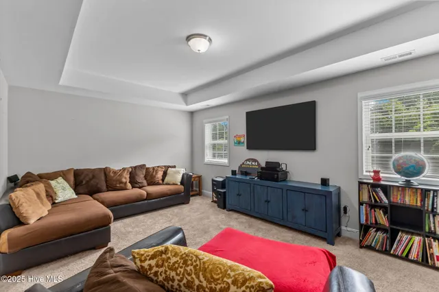 $650,000 | 609 Thornbrooke Drive, Hope Mills, NC 28348