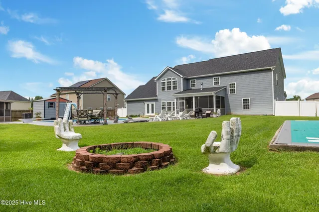 $650,000 | 609 Thornbrooke Drive, Hope Mills, NC 28348