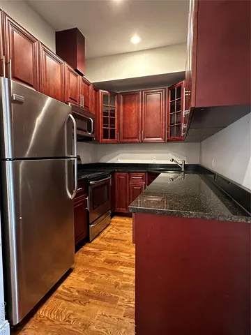 $3,050 | 157-161 Post Avenue, Unit 305, Westbury, NY 11590