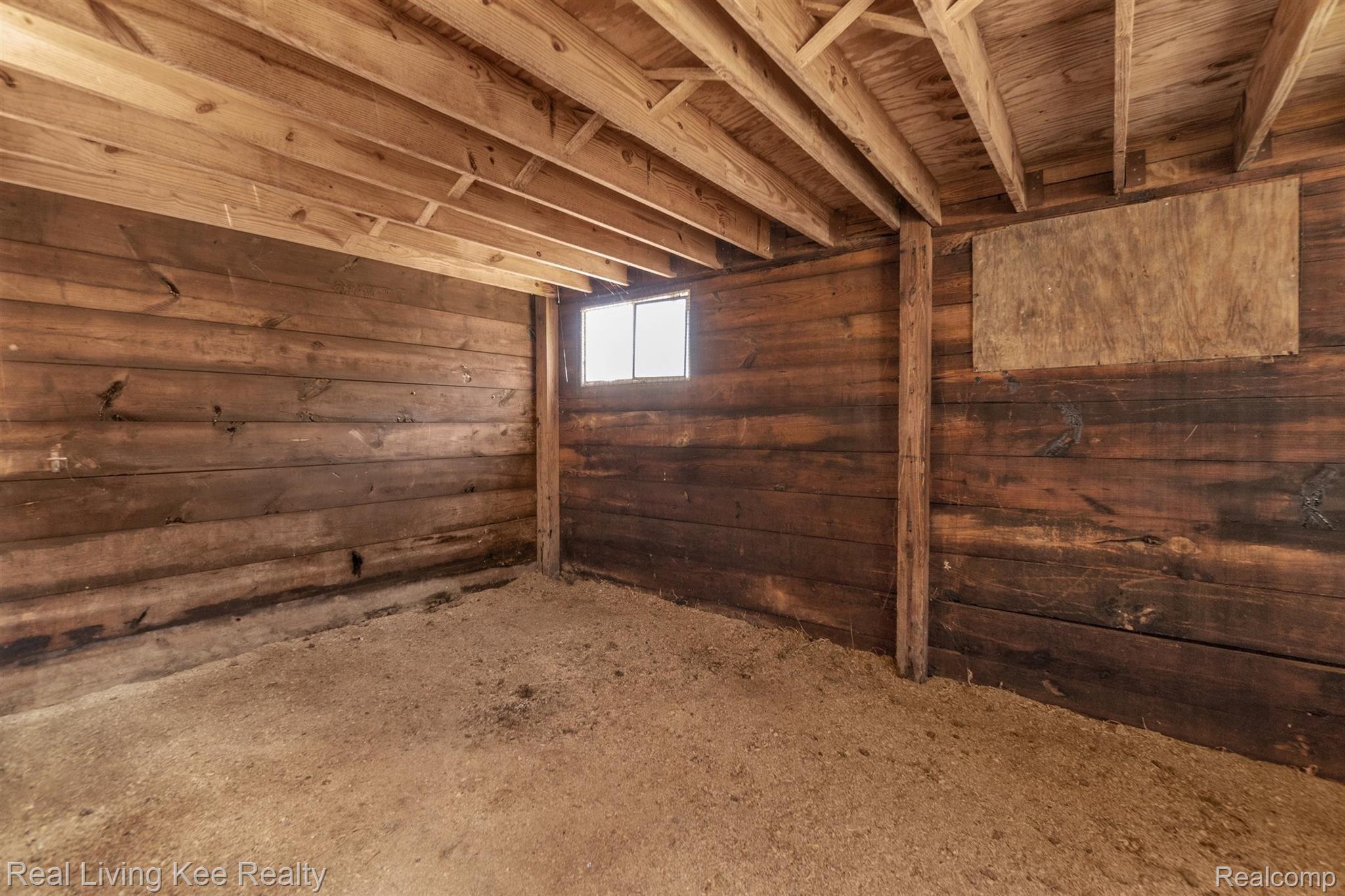 3163 Rock Valley Road Metamora, MI 48455 - Photo 58 of 76 61-3163 Rock Valley Rd-windowstill-real-estate-photography-61.jpg