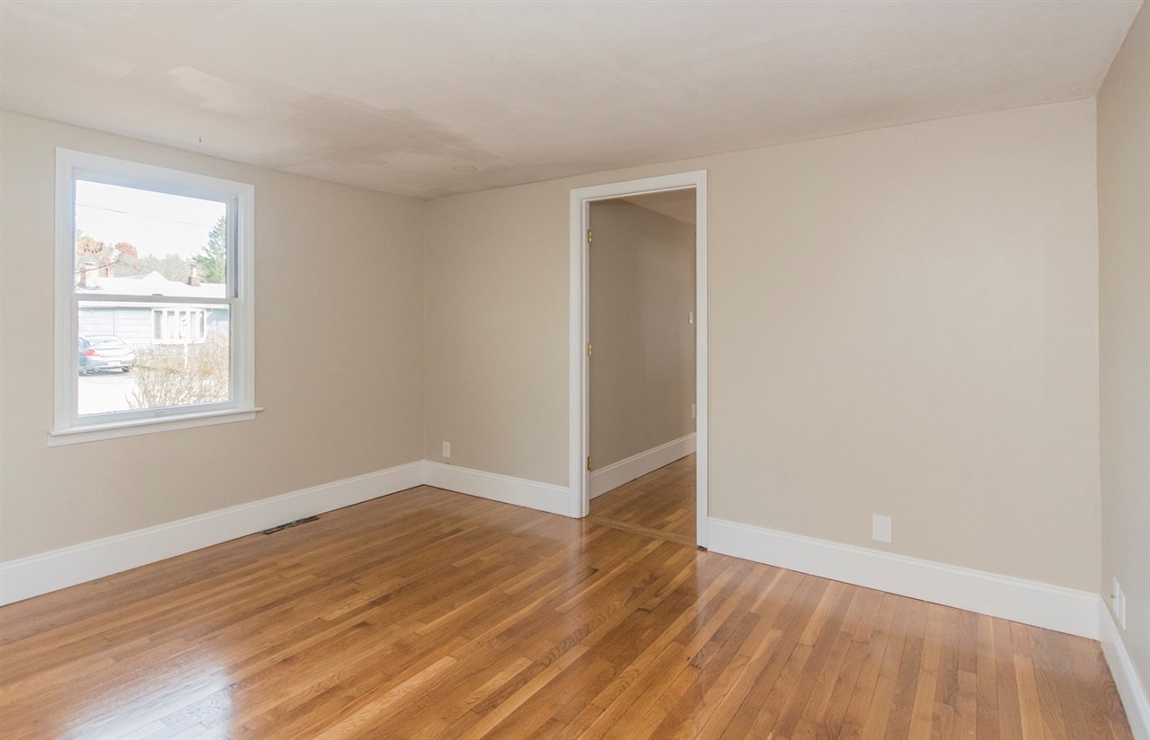 4 Schley Street Rochester, NH 03867 - Photo 19 of 36