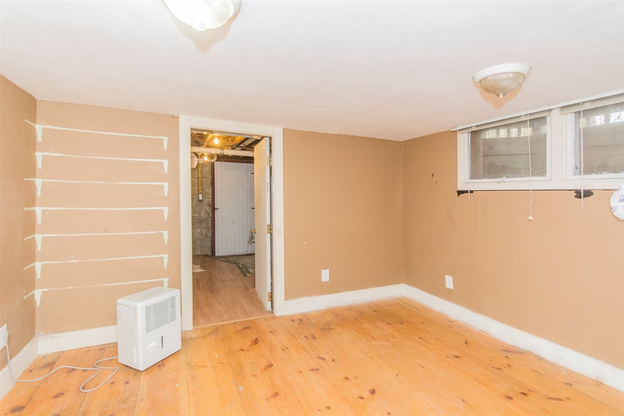 4 Schley Street Rochester, NH 03867 - Photo 32 of 36