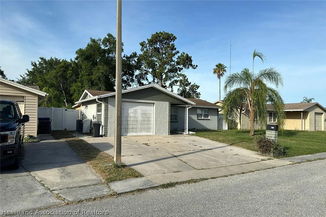 3518 Chauncy Road Holiday, FL 34691 - Photo 2 of 5