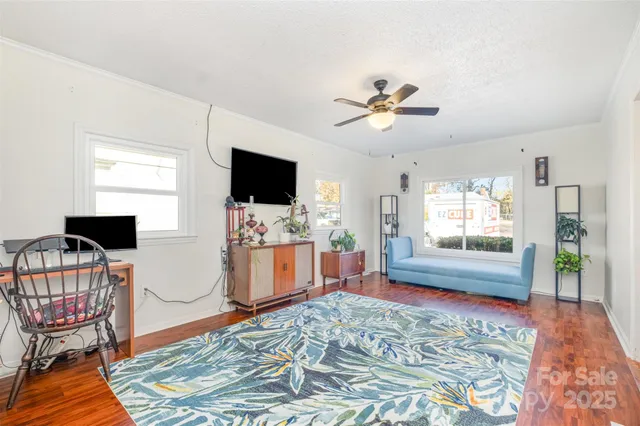 $420,000 | 2224 Amesbury Avenue, Charlotte, NC 28205