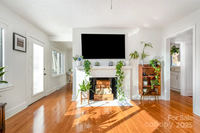 $420,000 | 2224 Amesbury Avenue, Charlotte, NC 28205