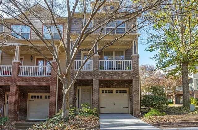 $525,000 | 870 Commonwealth Avenue Southeast, Atlanta, GA 30312