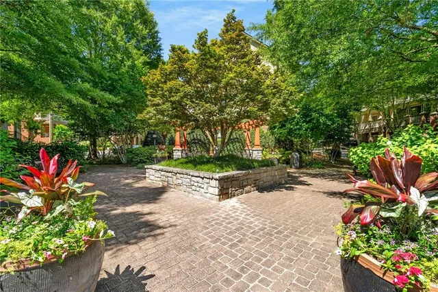 $525,000 | 870 Commonwealth Avenue Southeast, Atlanta, GA 30312