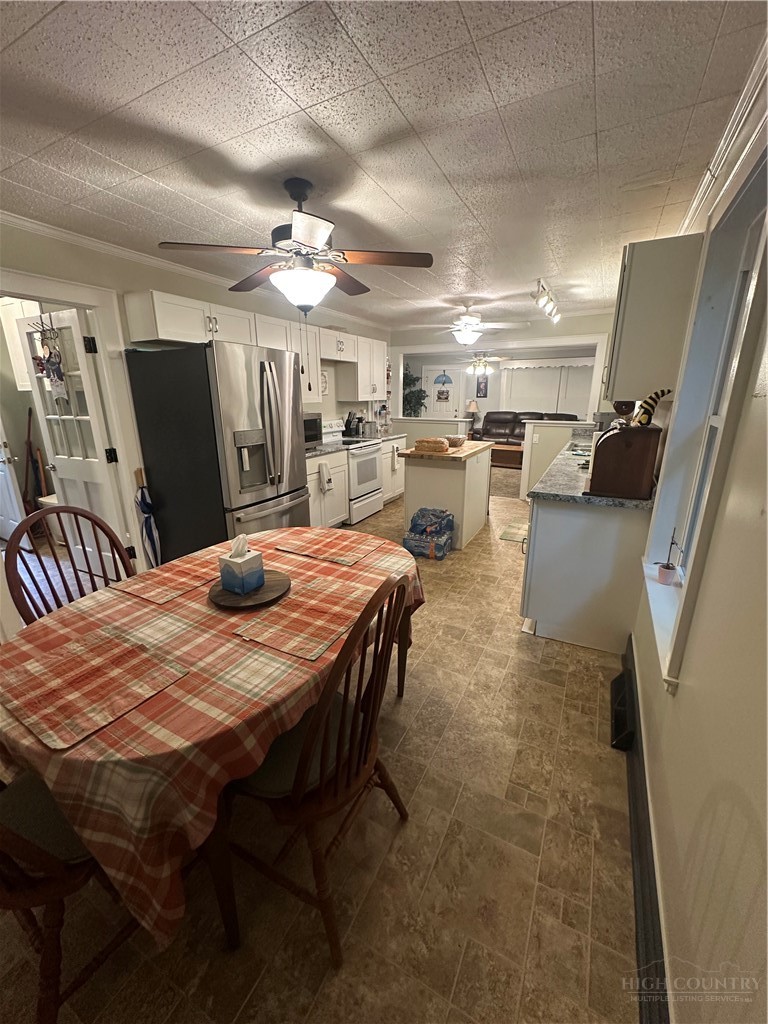285 Martin Brook Lane Cleveland, NC 27013 - Photo 14 of 29