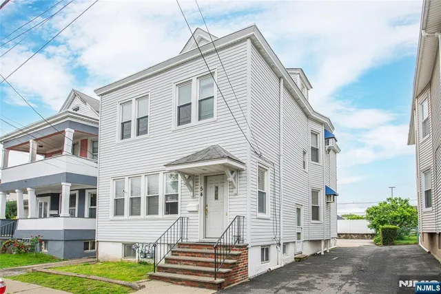 $1,975 | 54-56 Morris Avenue, Garfield, NJ 07026