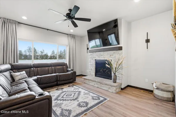 $715,000 | 2678 North Neptune Street, Post Falls, ID 83854