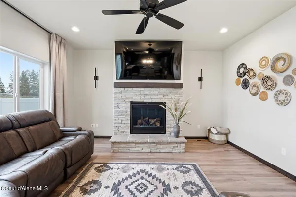 $715,000 | 2678 North Neptune Street, Post Falls, ID 83854