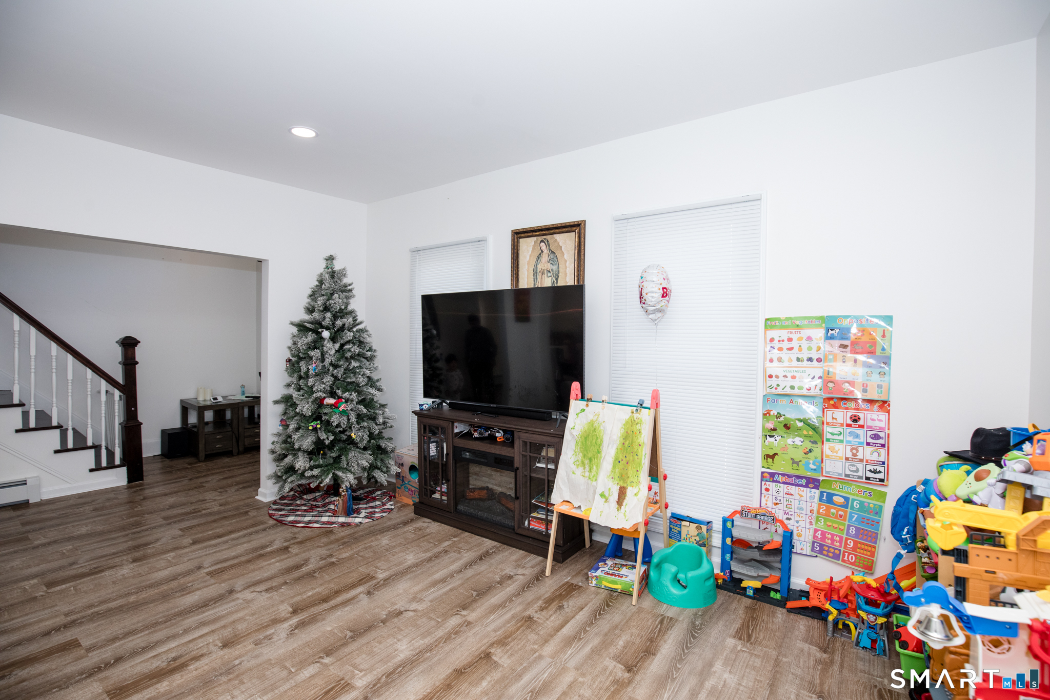 78 Martin Street Hartford, CT 06120 - Photo 14 of 33