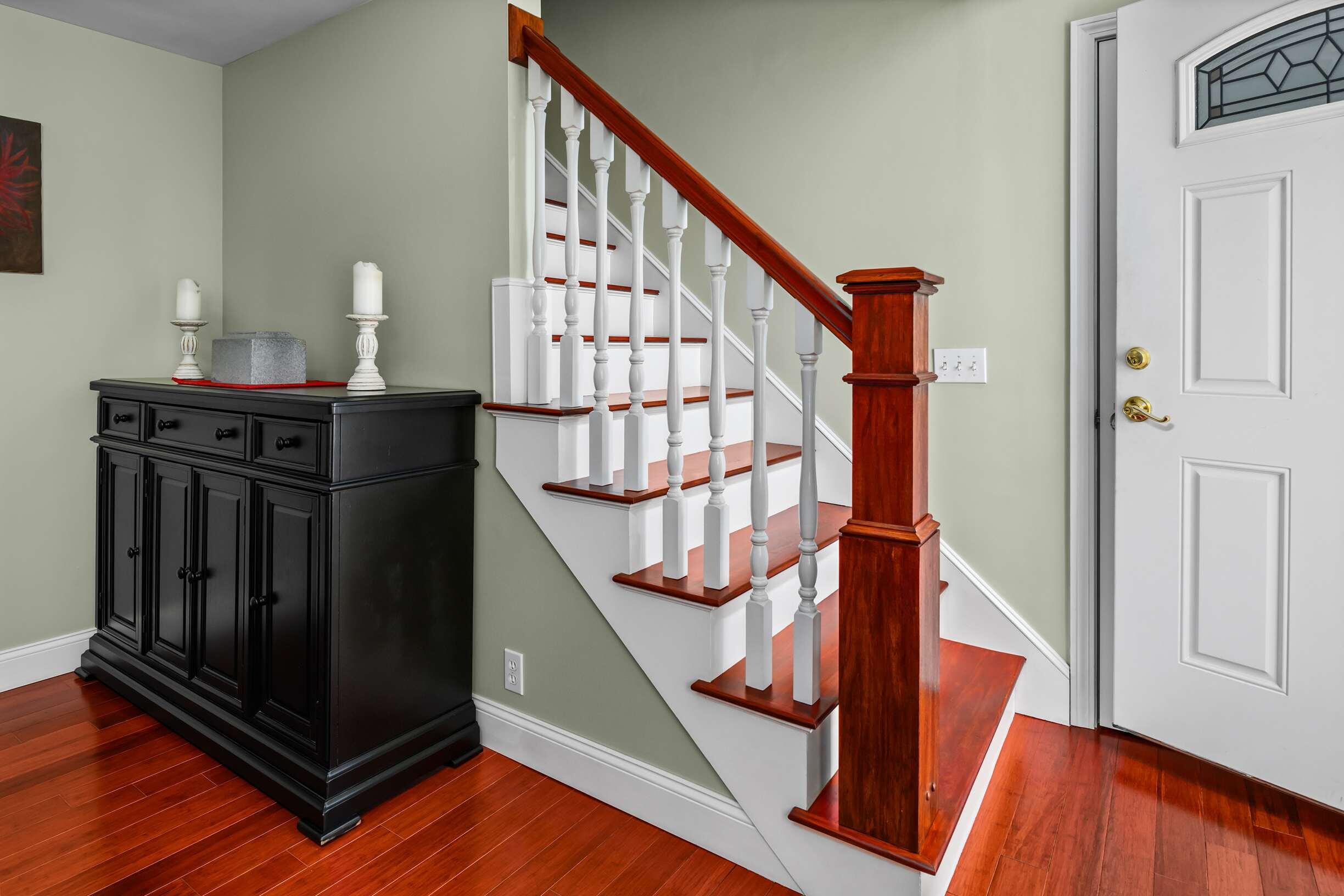 208 Long Sands Road York, ME 03909 - Photo 12 of 41 Staircase