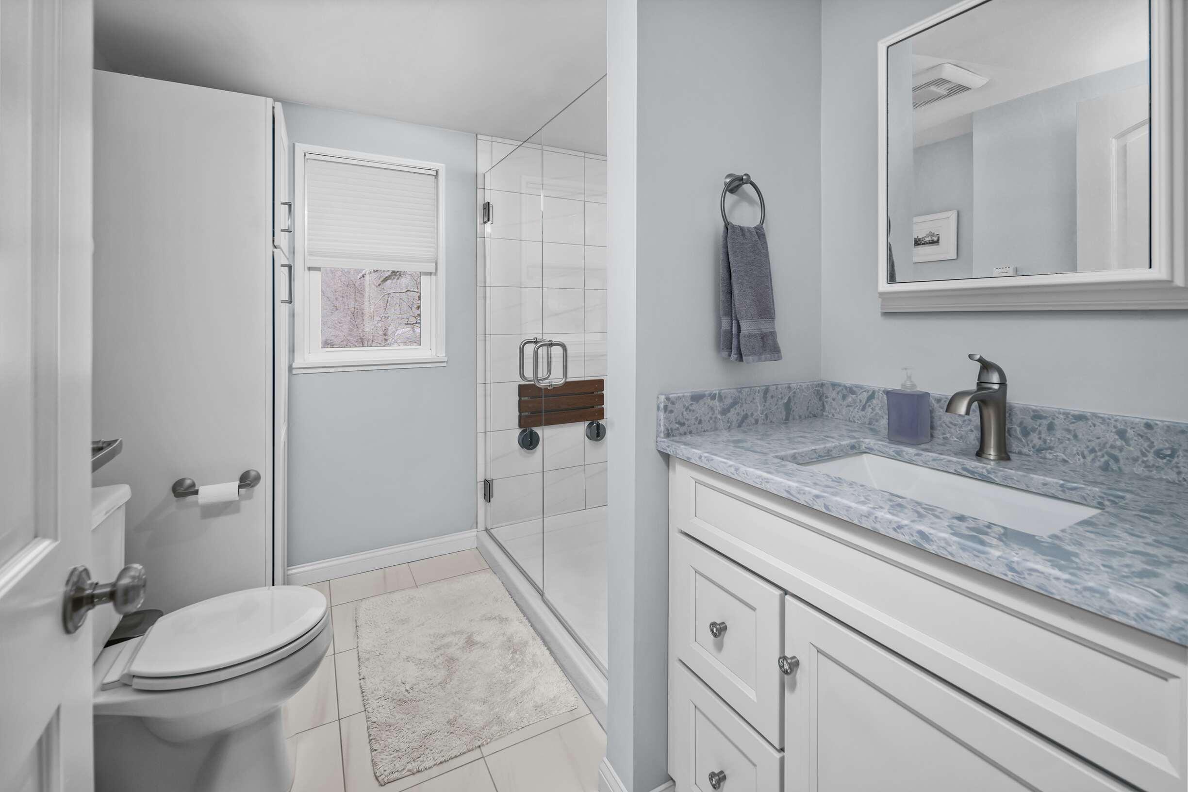 208 Long Sands Road York, ME 03909 - Photo 15 of 41 2nd Fl. Bathroom