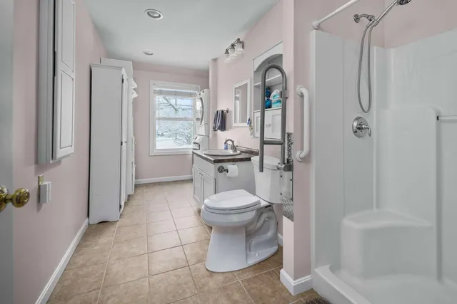 $1,015,000 | 208 Long Sands Road, York, ME 03909