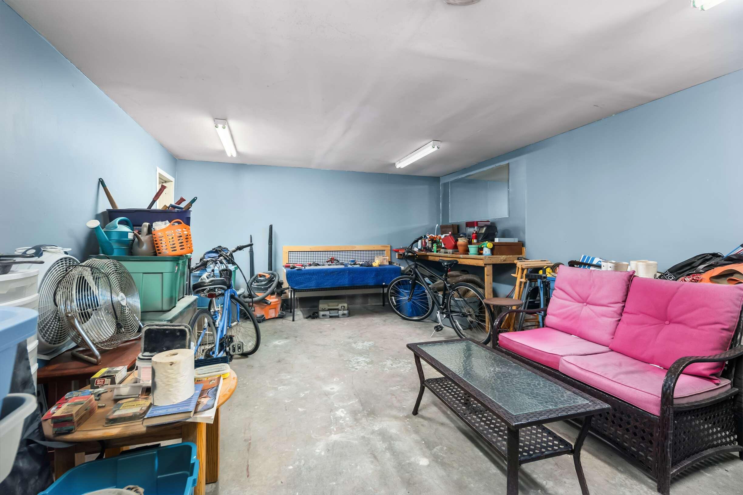 208 Long Sands Road York, ME 03909 - Photo 35 of 41 Garage