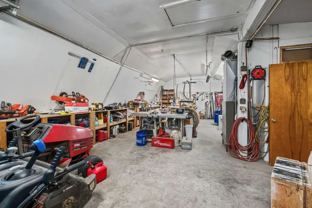 $1,015,000 | 208 Long Sands Road, York, ME 03909