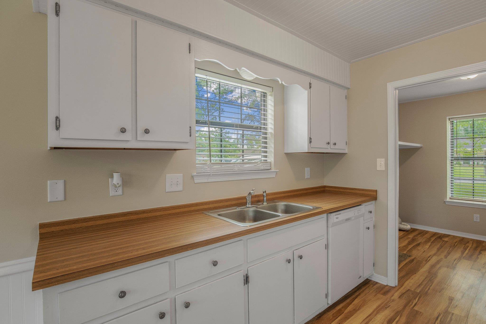 631 East Gate Circle Foley, AL 36535 - Photo 17 of 33